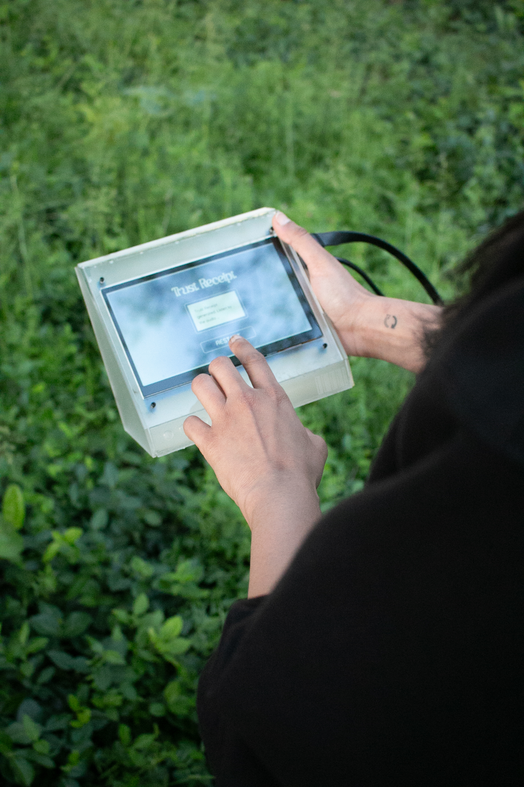 Interacting with Gizmo-1305